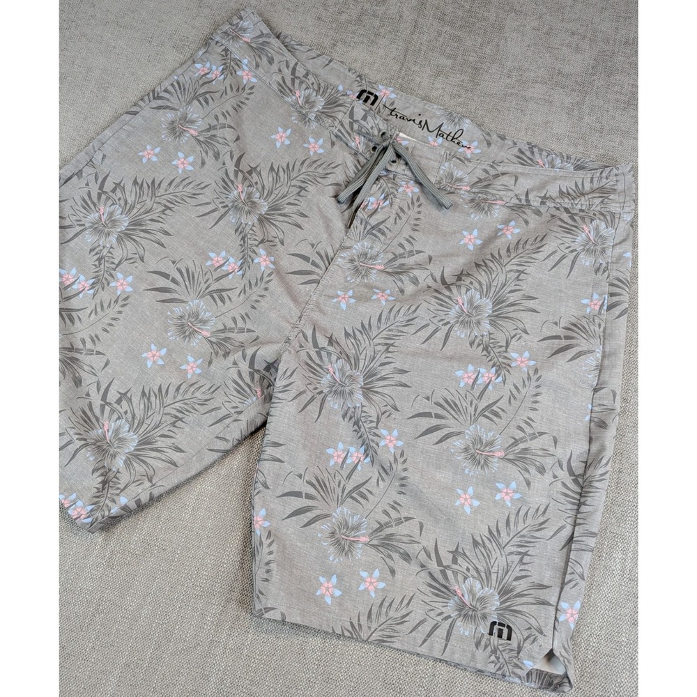 Travis Mathew Board Shorts Mens 40 Grey Western Way Tropical Floral Swim Trunks